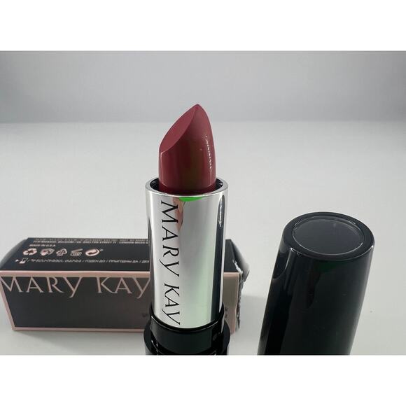 Mary Kay Lipstick Gel Semi Shine Red Smolder Lip Make Up Full Size 094623 New - Picture 1 of 8